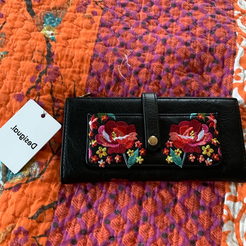 NWT - Desigual Leather Wallet Leather with Embroidered Flowers